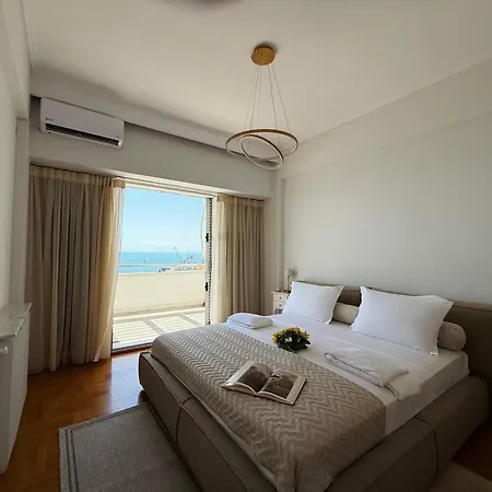 Апартаменты Zeusbnb Penthouse Sea View *
