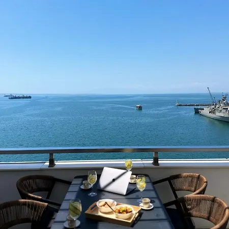 아파트 Zeusbnb Penthouse Sea View